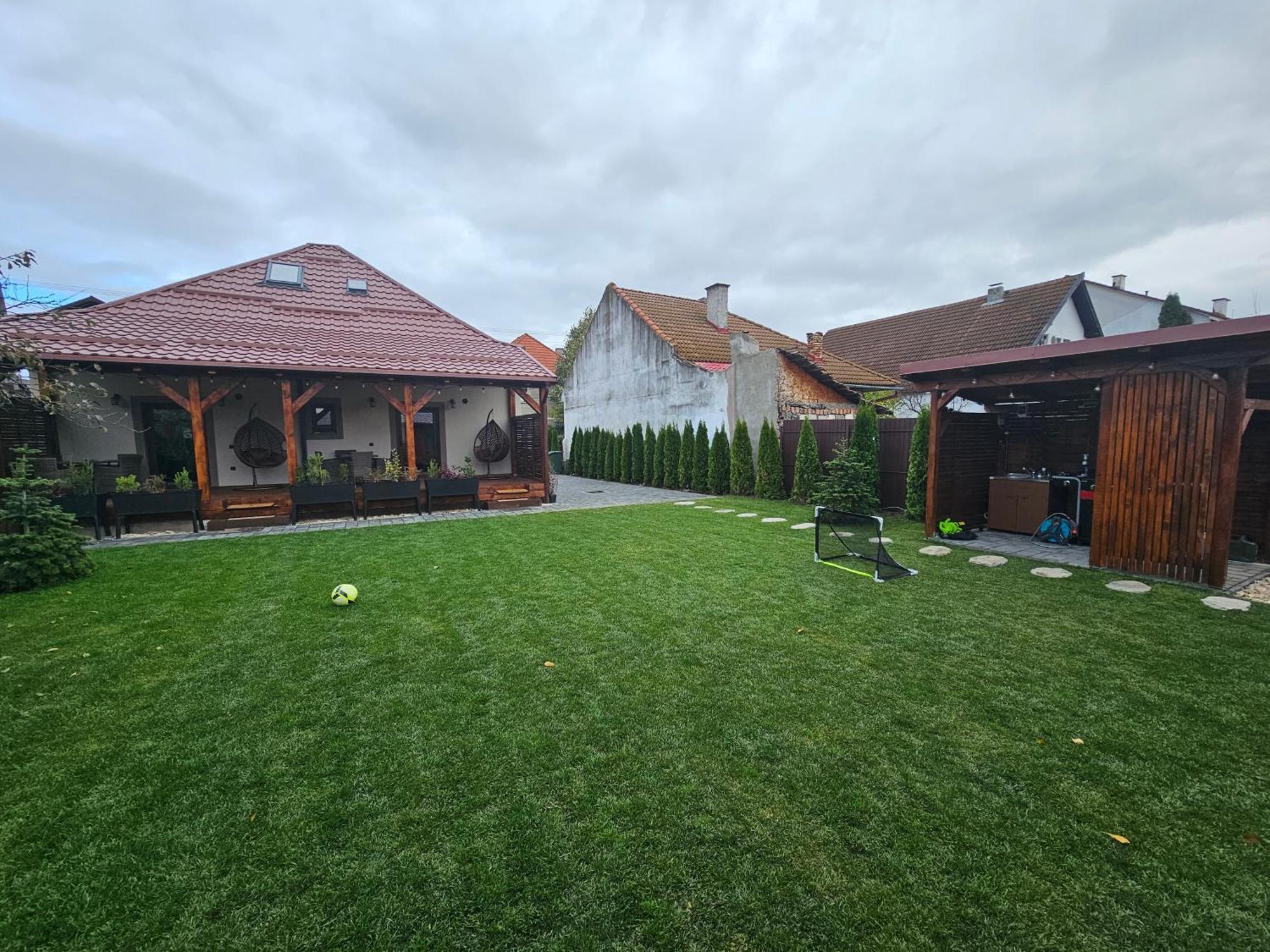 Arbor Inn Brașov Exterior foto